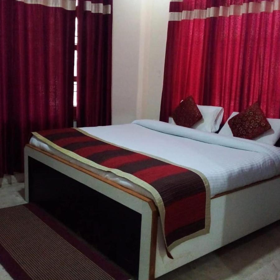 Ellays Dream Resort Kasauli Exterior photo